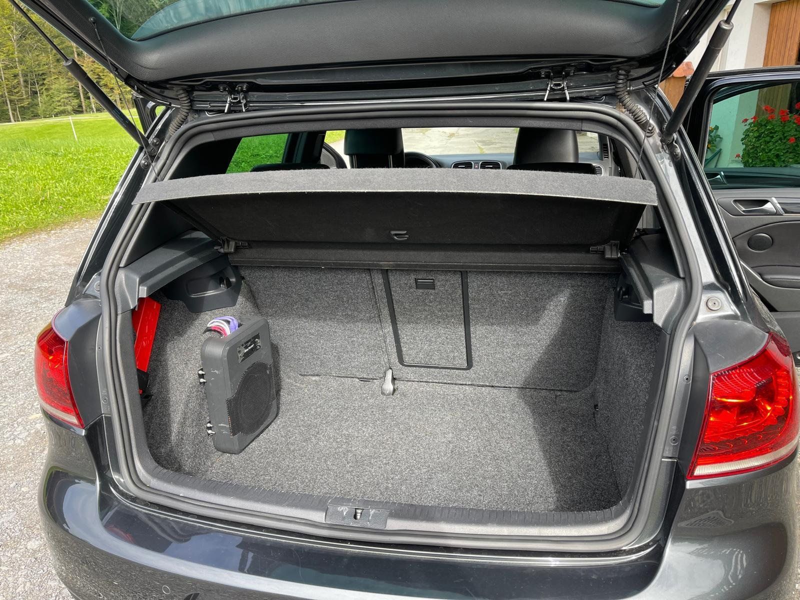 VW Automobili: VW Golf 6 GTI, ab MFK! – Usato da Menzingen venduto da sabrina.mancino 7