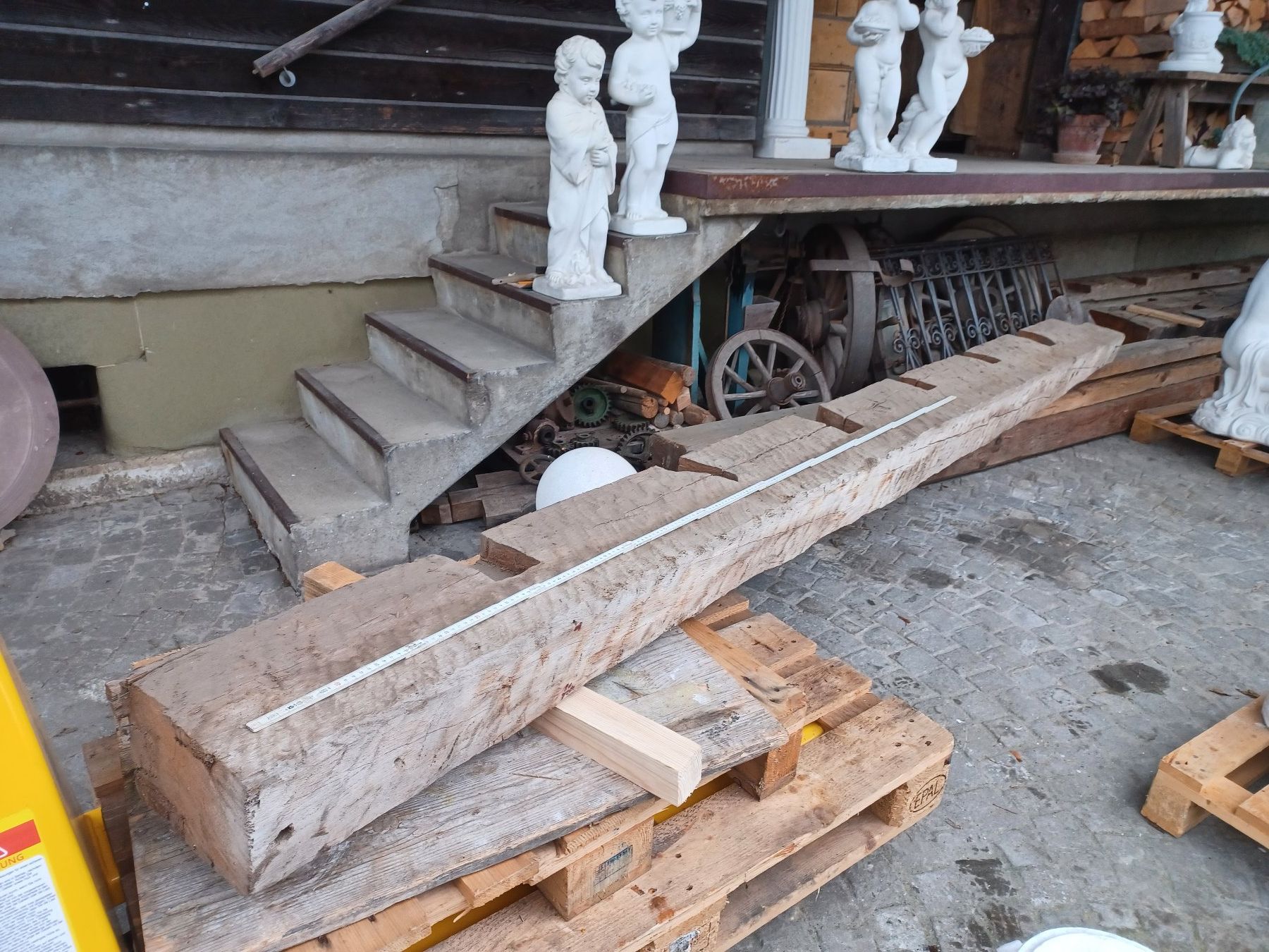 Holzartikel: Eichenholz-Balken – Gebraucht aus Wangen a.Aare von Schneckenparadies