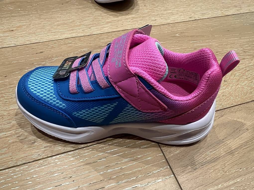 Scarpe per ragazze: Skechers Blu e Rosa per bimba no 25 – Usato da Locarno venduto da dav_dw6p 3