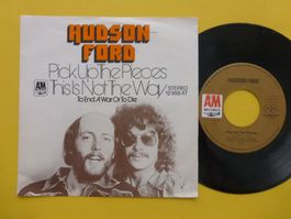 Hudson-Ford – Pick Up The Pieces