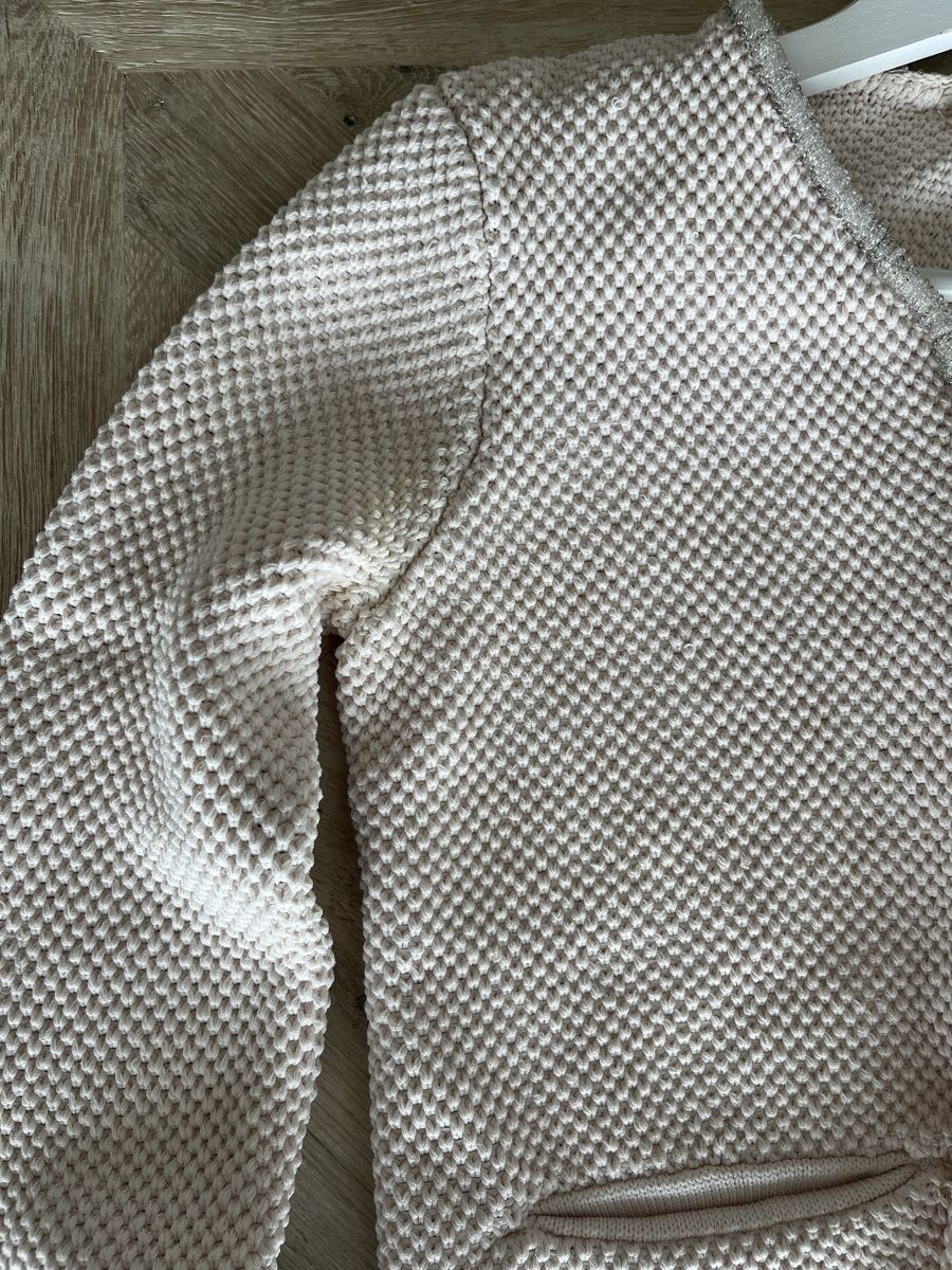 Maje Giacche: MAJE Strickjacke Beige Gr. 1, Perlenbordüre – Usato da Pfäffikon SZ venduto da humming-bird 5