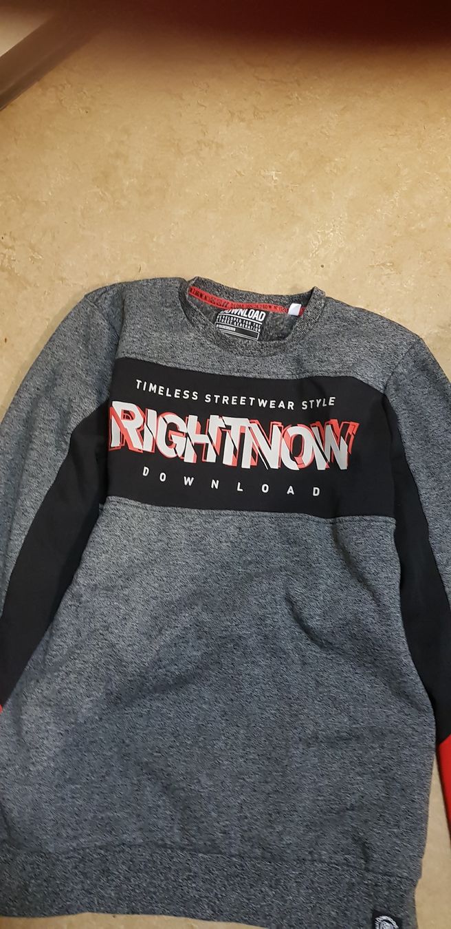 C&A Pullover & Sweatshirts: Pullover Grösse 176 – Gebraucht aus Uznach von Bilkev 1