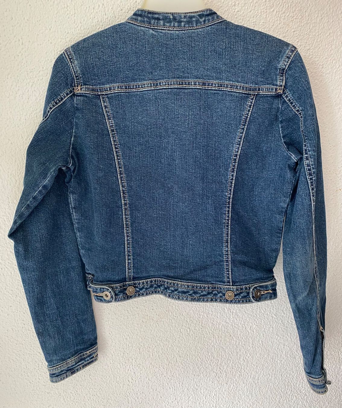 Tchibo Giacche & Cappotti: Mädchen-Jeansjacke von TCHIBO, 146/152cm – Usato da Bassersdorf venduto da jgo_9mfk 1