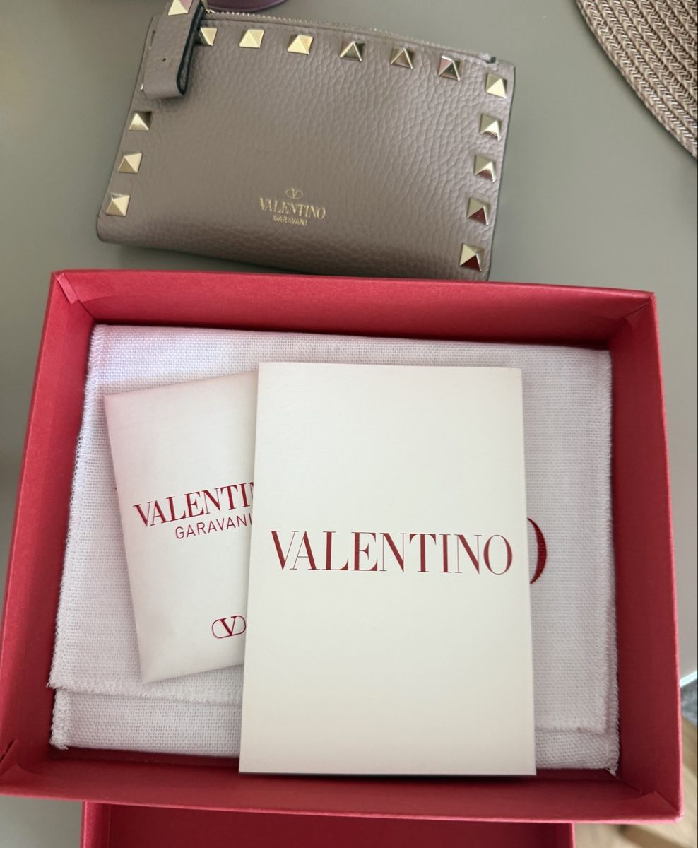 Portamonete: Valentino Rockstud Portmonee – Usato da St. Gallen venduto da ass_5mtp 5