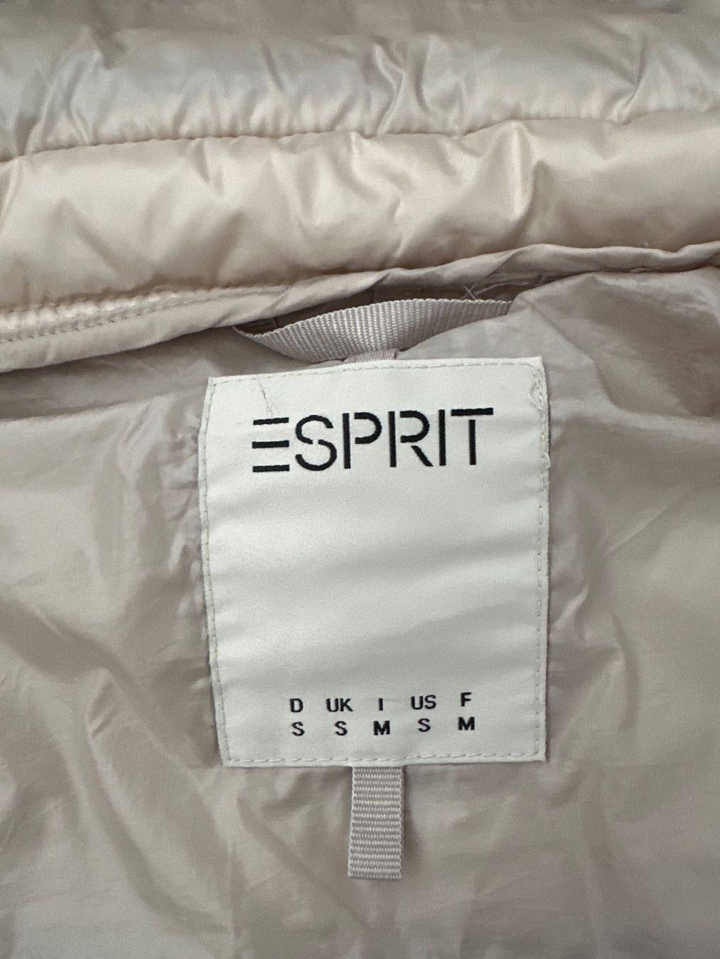 Esprit Giacche: Esprit Damen Jacke beige, Grösse S – Usato da Zug venduto da Hehe 4