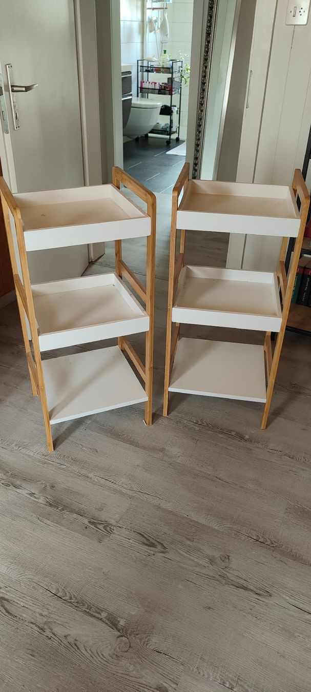 Regale: kleine Regale  – Gebraucht aus Bönigen von Phisto88