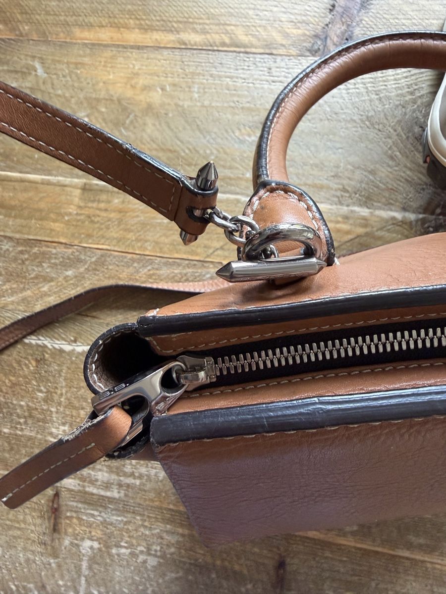 Barbara Bui Taschen für Damen: Barbara Bui Crossbody Handtasche – Gebraucht aus Aarau von Marylou90 7