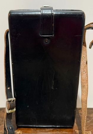 Ledertasche Kamera schwarz mit Trageriemen