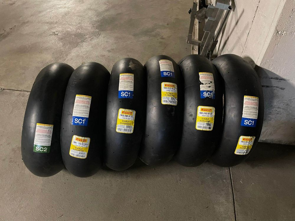 Pirelli Diablo Superbike SC1 & SC2 Slicks 180/60/17 NEU Kaufen auf