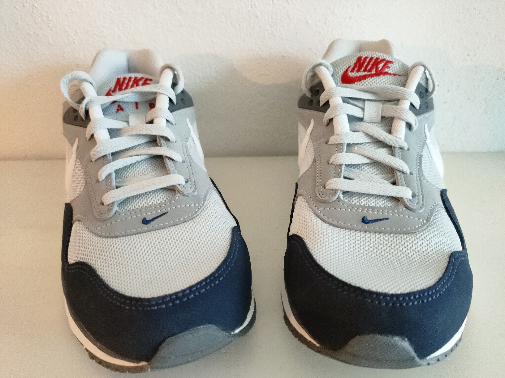 Nike Scarpe da uomo: NIKE AIR , einmal getragen, fast neuwertig – Usato da Romanshorn venduto da Pebombua69 2