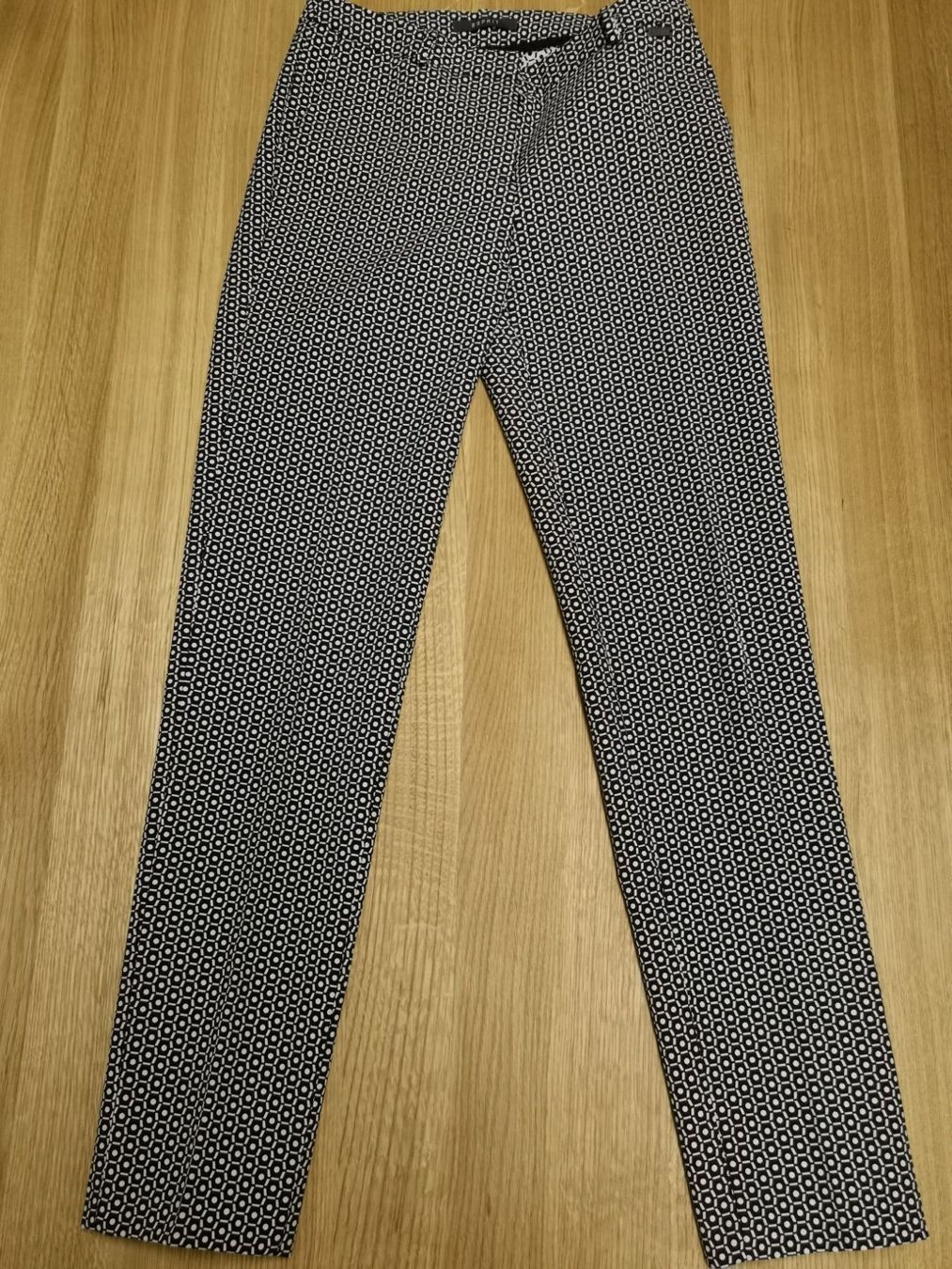 Esprit Pantaloni: Pantalon noir blanc ESPRIT comme neuf – Nuovo (secondo la descrizione) da Satigny venduto da Helene2014 1
