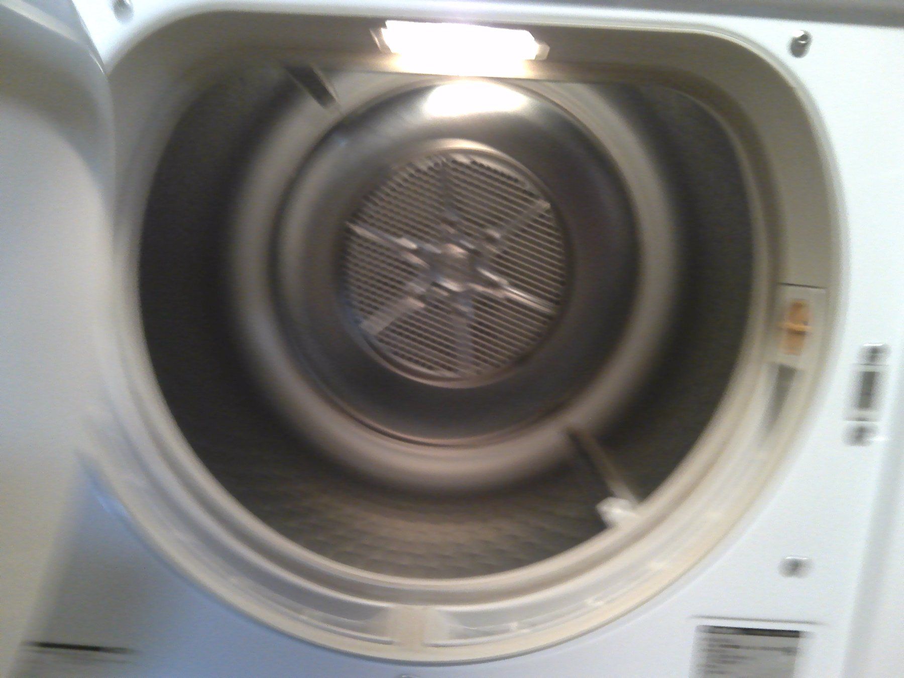 Miele Asciugatrici: MIele Tumbler Softtronic – Difettoso da Balsthal venduto da Subaru11 2