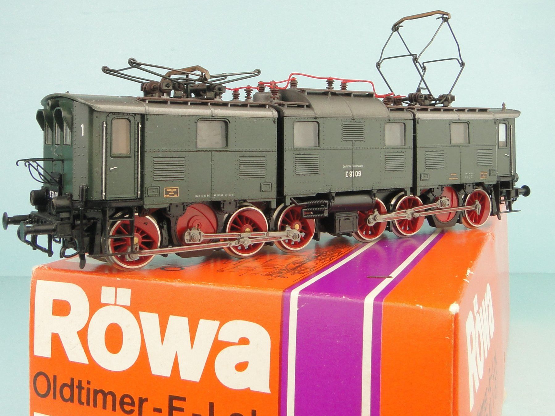 Modellini di ferrovie: RÖWA 1407 H0 Oldtimer E Lok E 91 – Usato da Bülach venduto da cann11