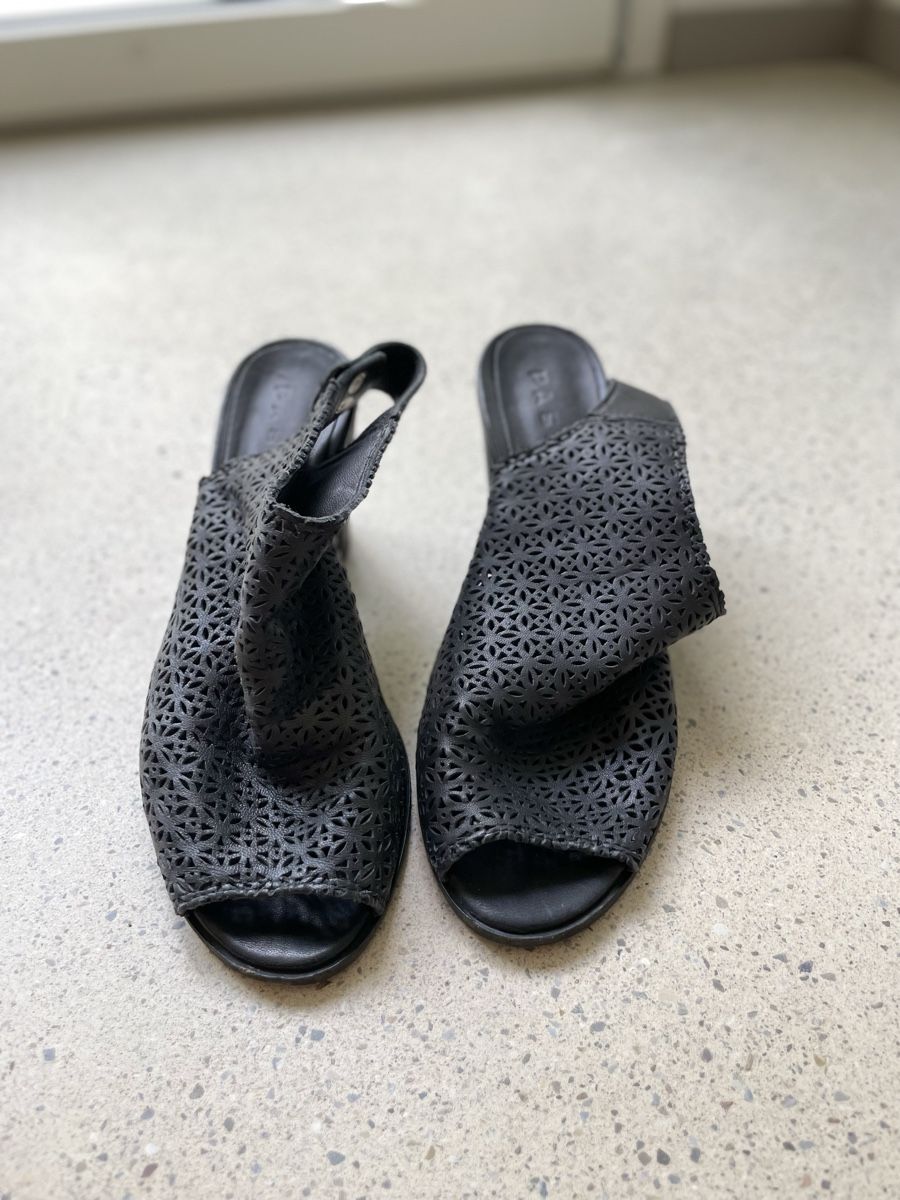 Scarpe da donna: Pasito Sandaletten Gr.41 – Usato da Zürich venduto da Mary233