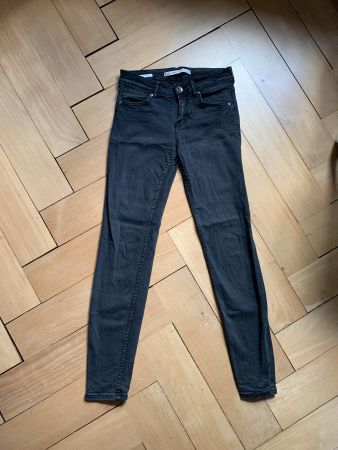 BERSHKA - Skinny Low Waist Jeans schwarz 34