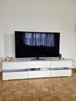 Weisses Sideboard mit LED-Beleuchtung, top Zustand