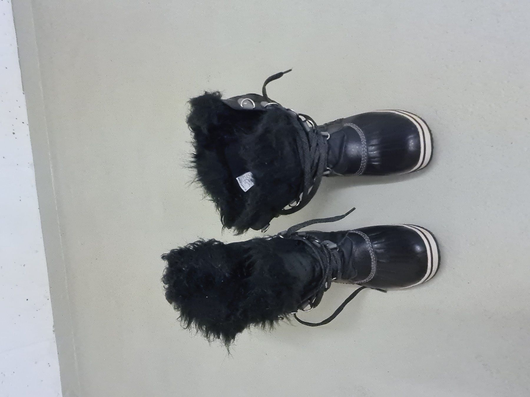 Sorel Scarpe da uomo: Winter Stiefel SOREL Gr.38 – Usato da Baar venduto da zagi09