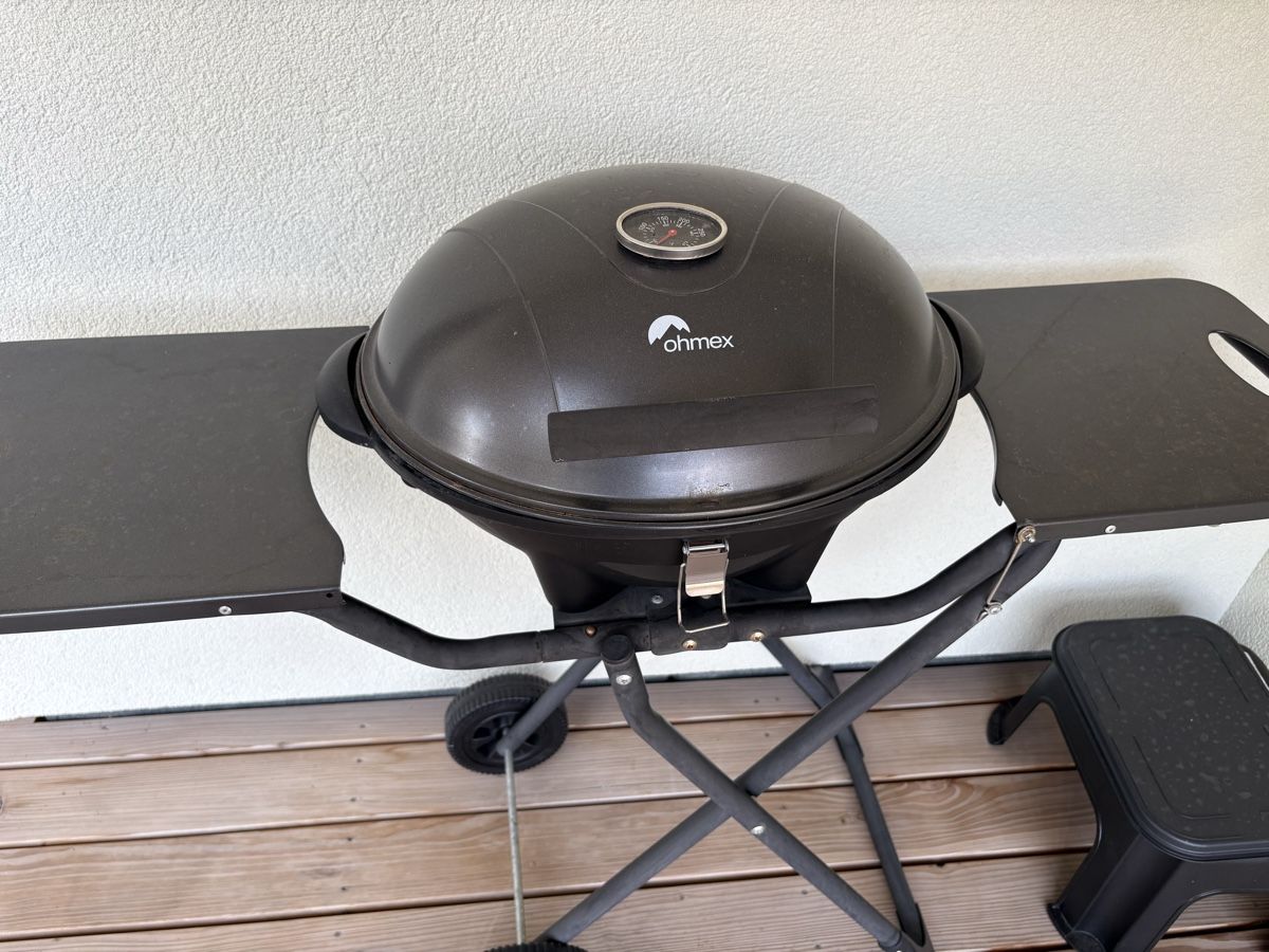 Grils: OhmeX OHM-GRIL-3660 Grill with Side Tables and Stand – D'occasion à Buchs ZH par Katia.K 3
