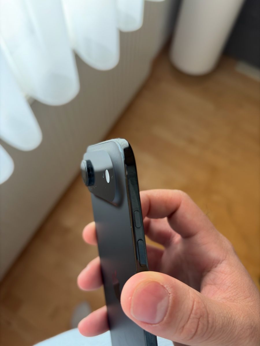 Apple Telefoni cellulari / Smartphones: IPhone Air 256 Gb Schwarz – Usato da Pratteln venduto da rcda 5