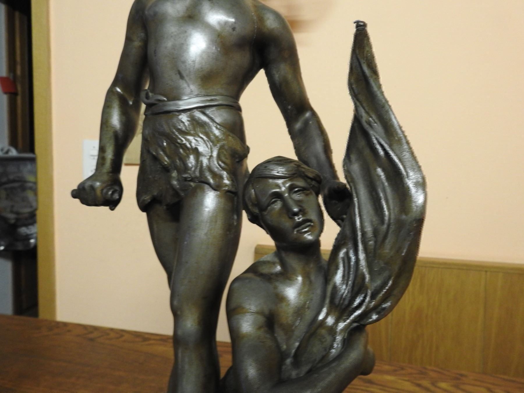 Sculture & Statue: SCULPTURE "MEDAILLE AU SALON"  CH.PERRON – Usato da L'Auberson venduto da VR4Z1990A 1