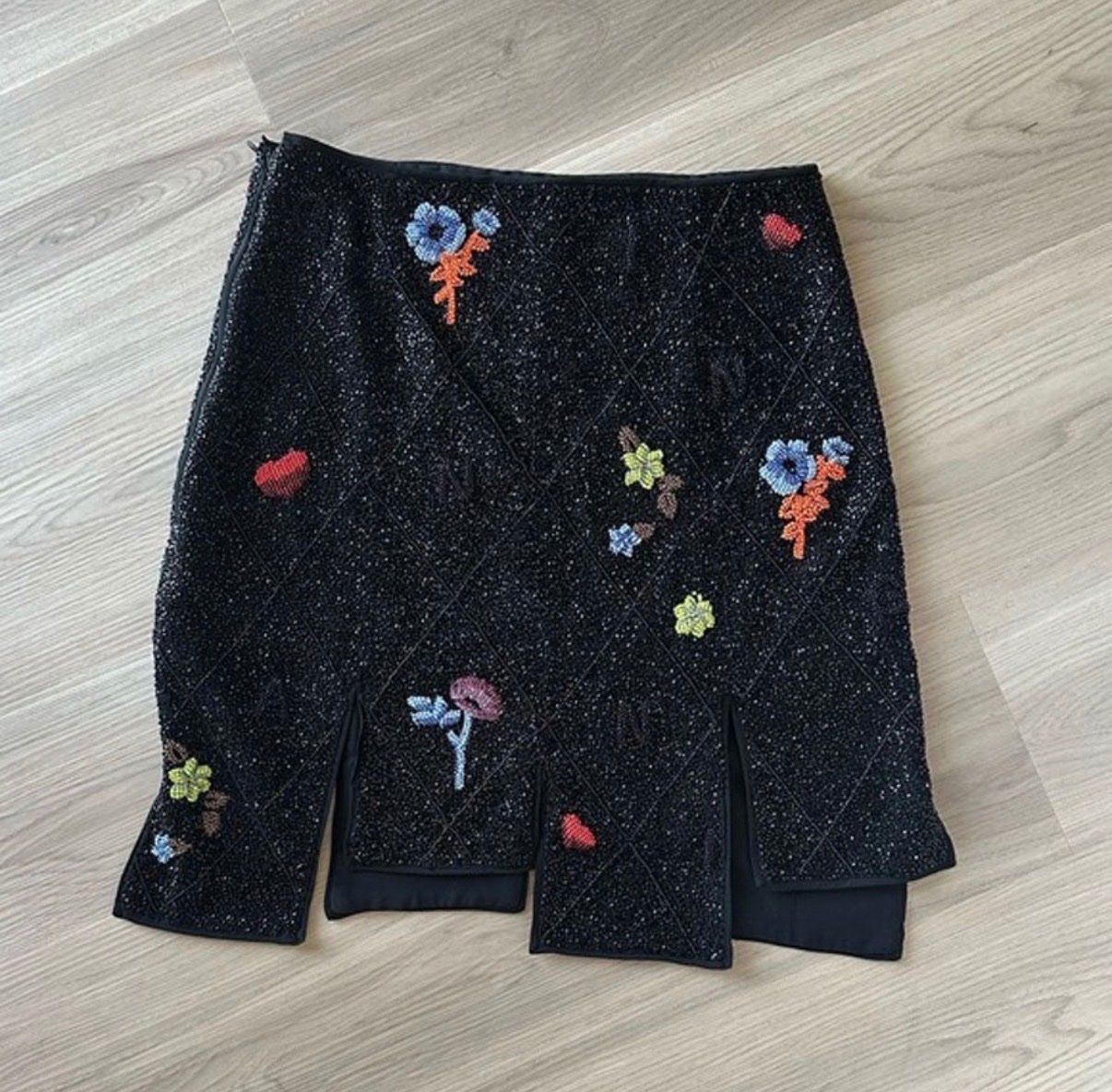 Ganni Gonne: Ganni Beaded Minirock – Usato da Zürich venduto da bar_s6yl 1