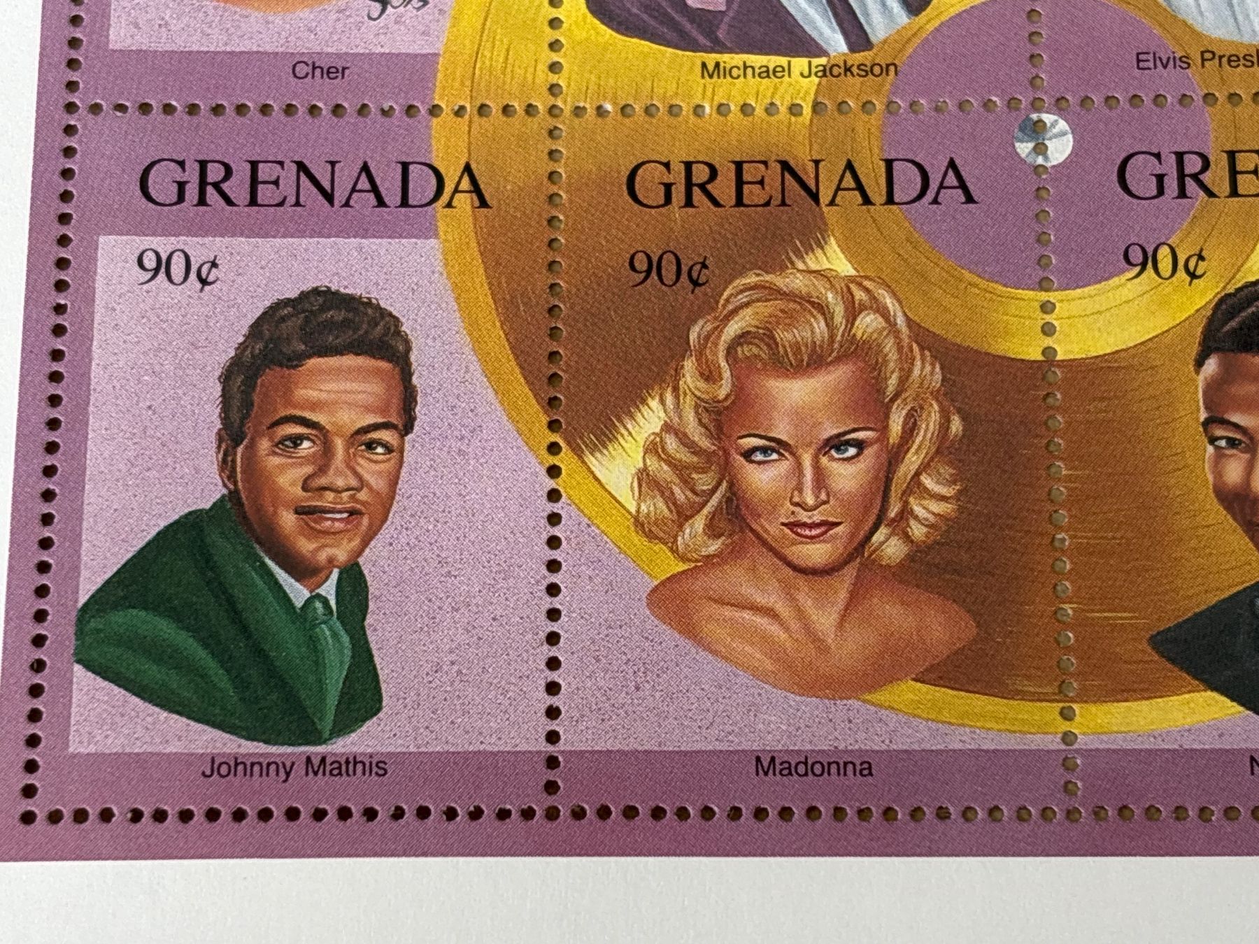 Tous les timbres: Grenada Briefmarken Gold Record Awards Cher, Michael Jackson – Neuf avec emballage d'origine à Zürich par engebrunau 3
