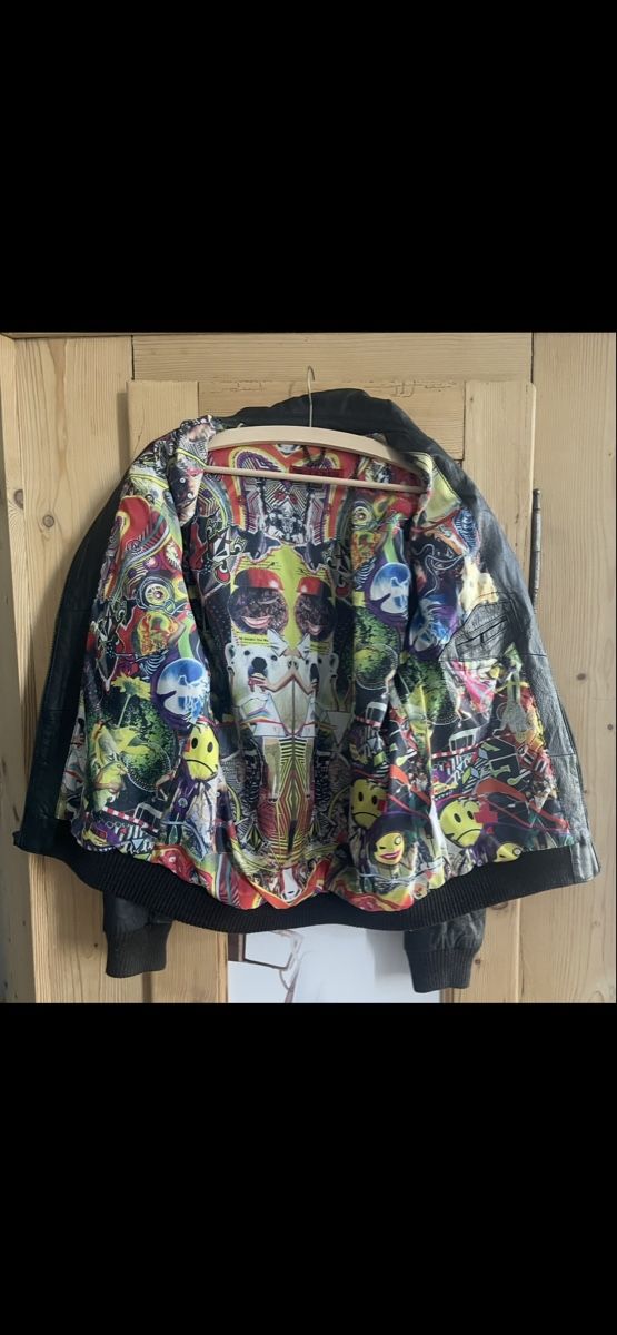 Volcom Giacche: Volcom Lederjacke schwarz mit buntem Innenfutter Grösse M – Nuovo e nell'imballaggio originale da Pontresina venduto da MiRi-2016 2