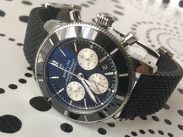 BREITLING SUPEROCEAN HERITAGE II B01 BLACK CHRONO 44 TOP !!!
