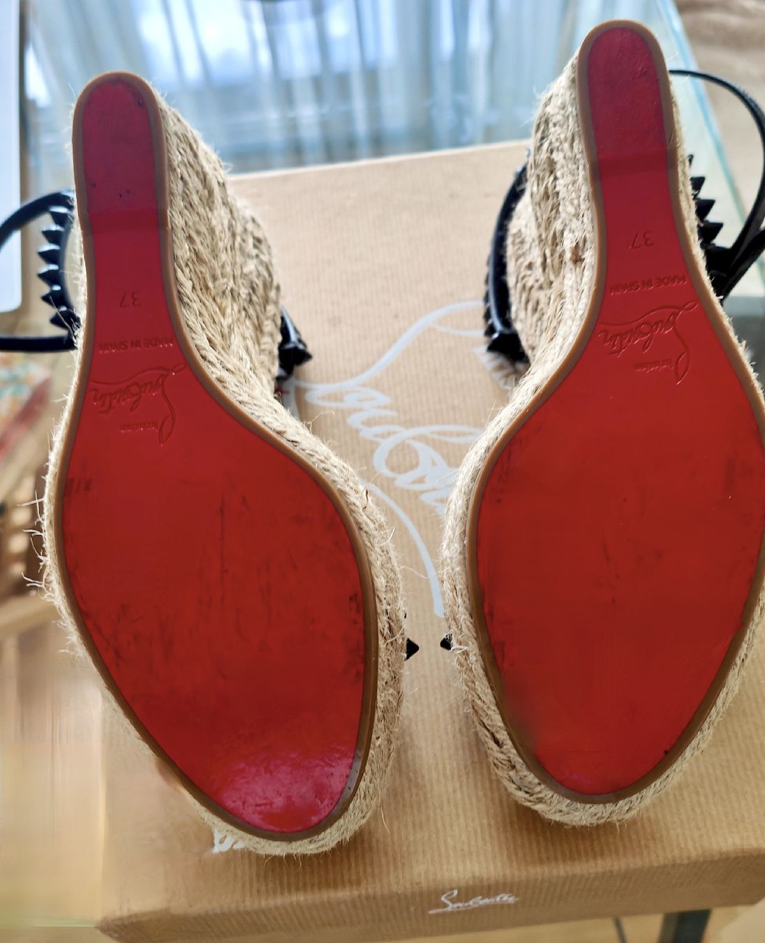 Christian Louboutin Scarpe da donna: Christian Louboutin Keilsandalen – Usato da Kilchberg ZH venduto da WorldM 3