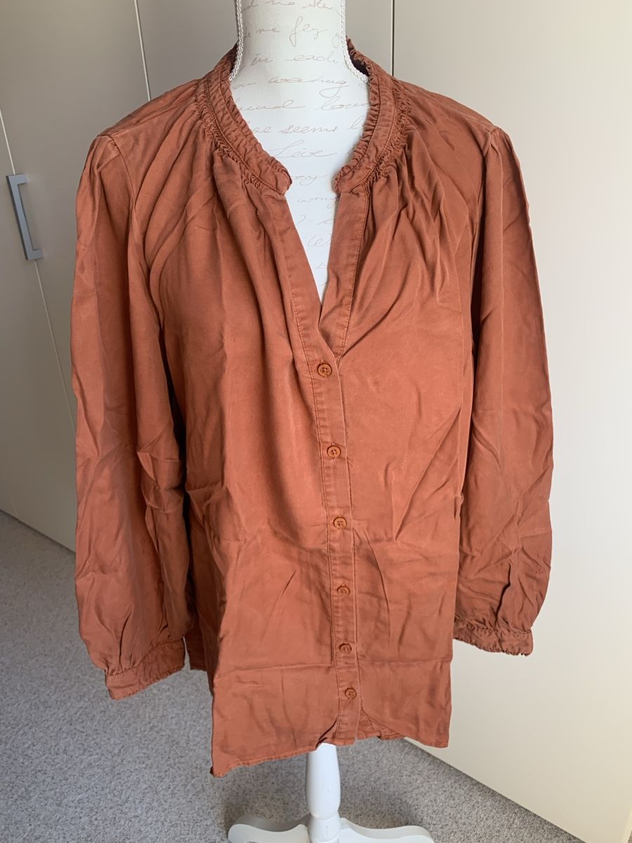 Next Camicette: Next Bluse Gr.52 dunkelorange – Usato da Ellikon an der Thur venduto da Bali1999