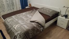 Doppelbett aufklappbar mit grossem Stauraum (Möbel-Pfister)