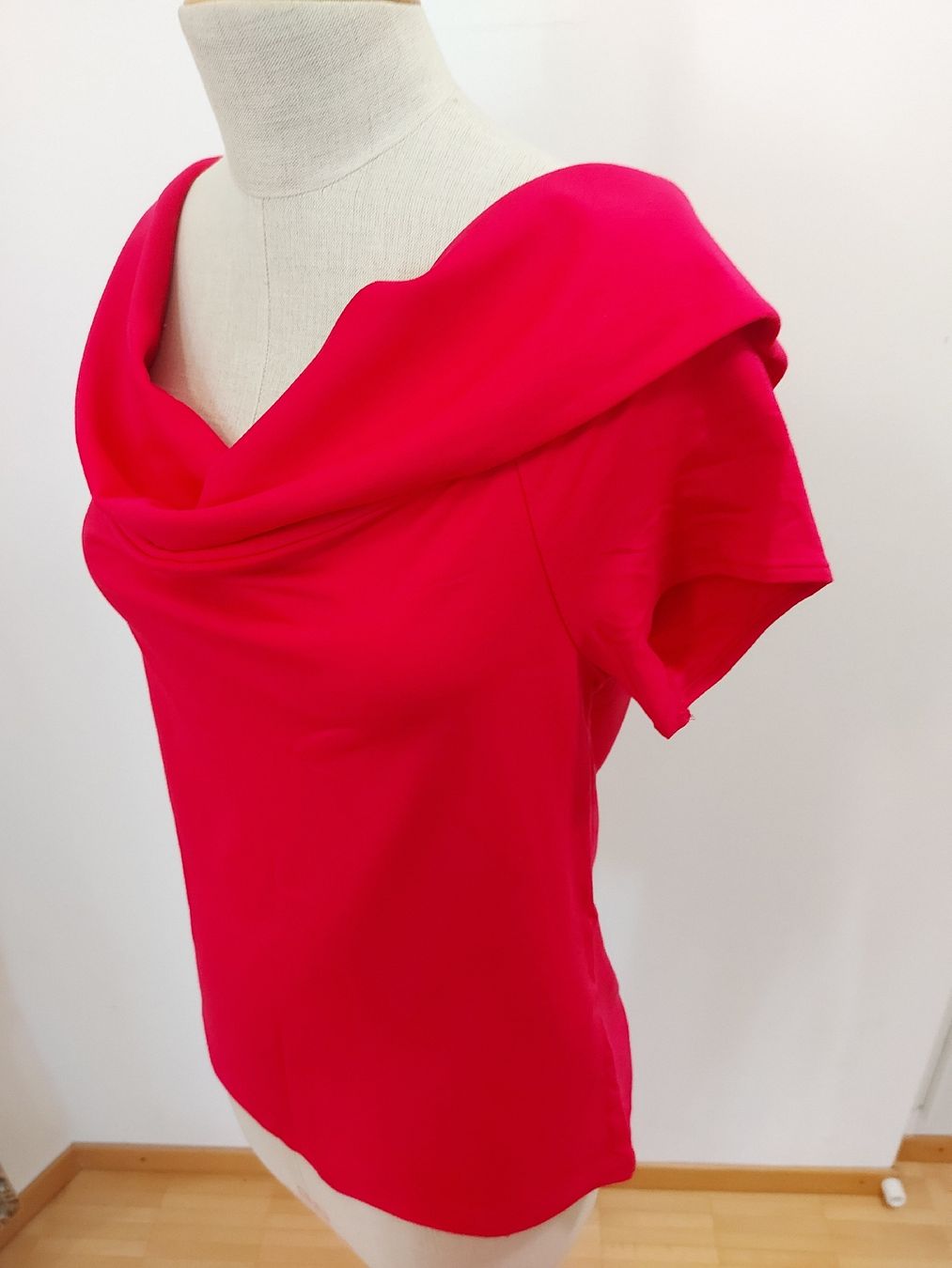 Cos Tops: Oberteil von COS, pink, Gr. L – Gebraucht aus Oberengstringen von PaolaDe 2