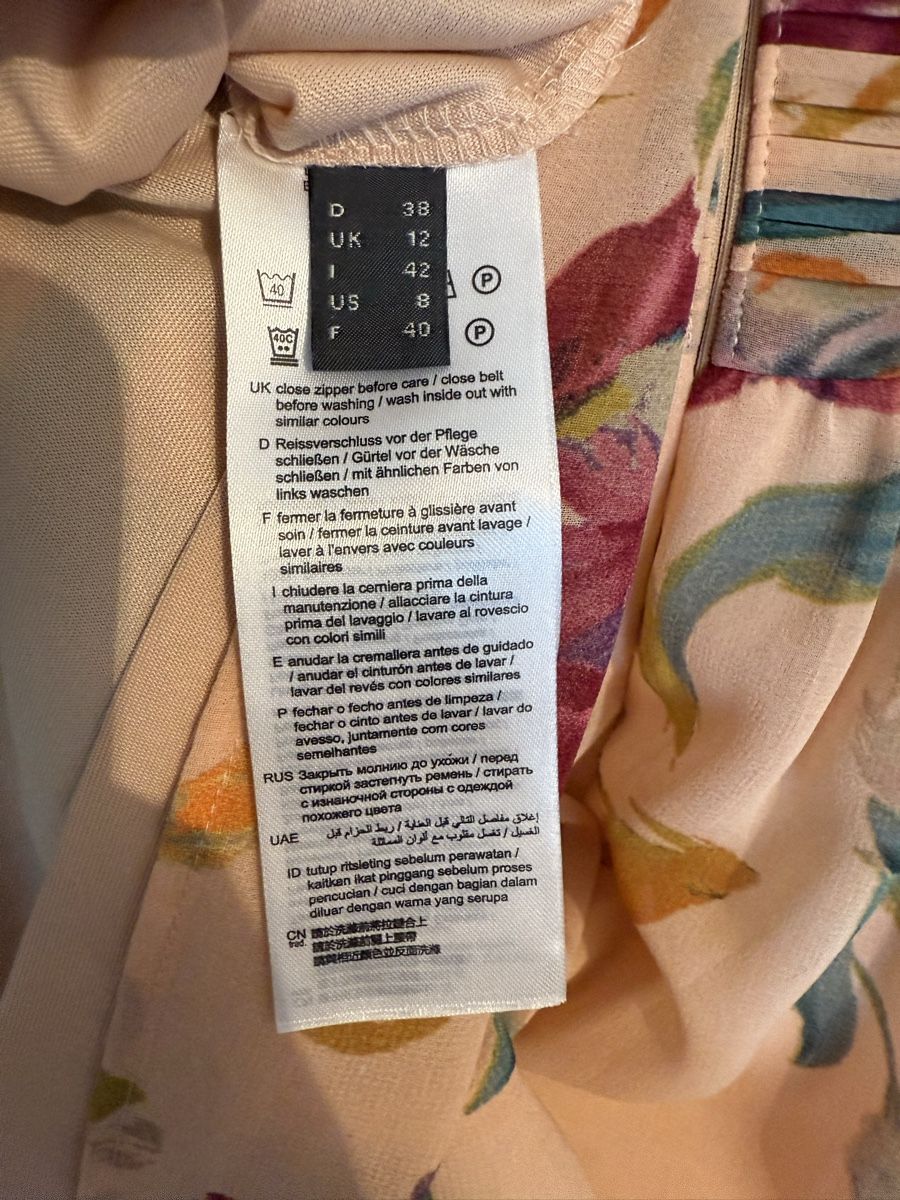 Esprit Vestiti: Esprit; SOMMERKLEID MIT BLUMENMUSTER – Nuovo (secondo la descrizione) da Winterthur venduto da ell_j7wr 6