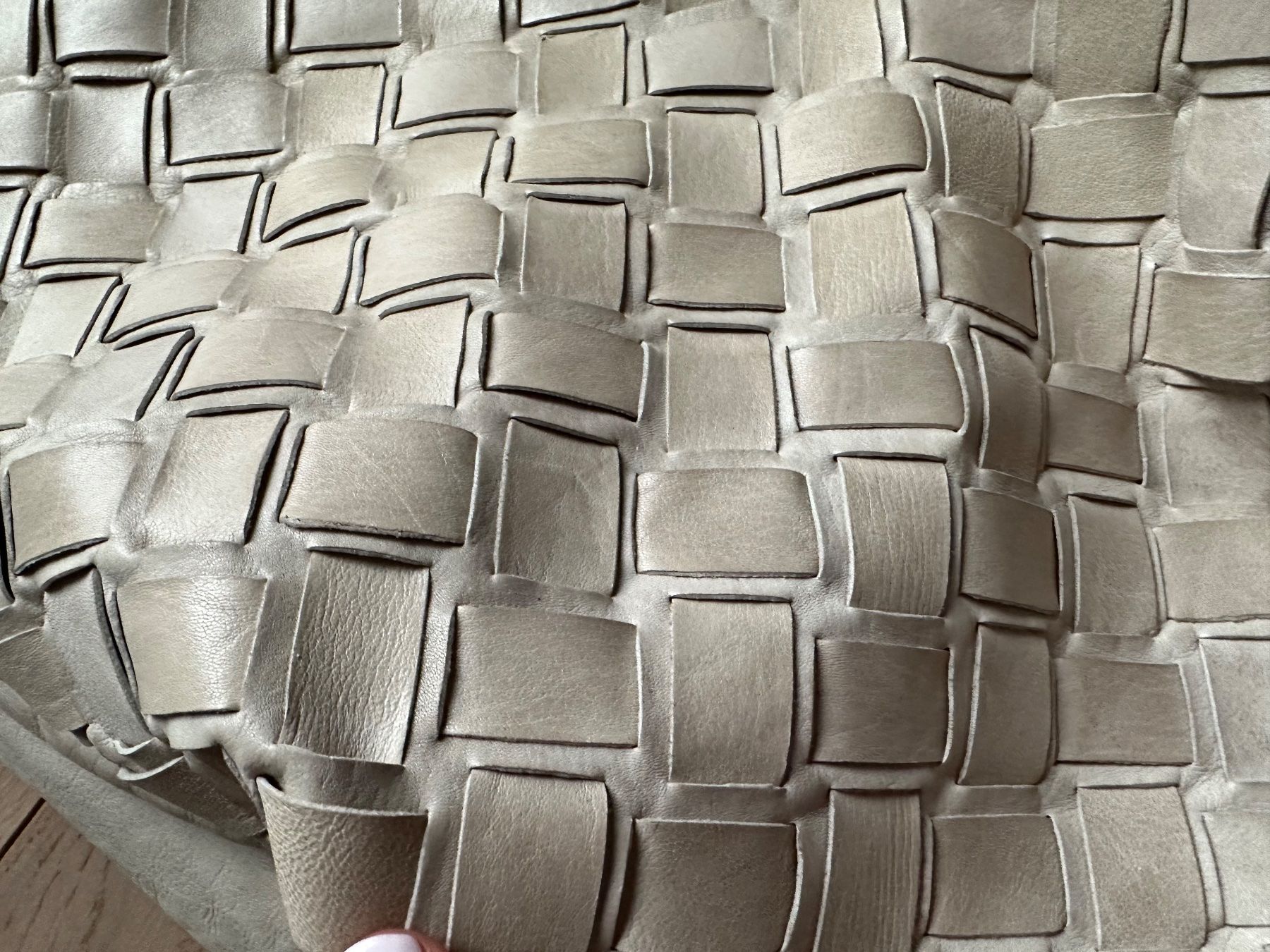 Borse da donna: Leather shopper bag by Urban Code (London) – Usato da Zug venduto da Nat.yushkevich 3