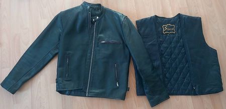 Schwarze Lederjacke in gutem Zustand