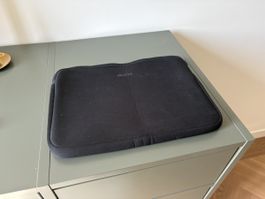 Dicota Laptoptasche schwarz 23x33cm guter Zustand