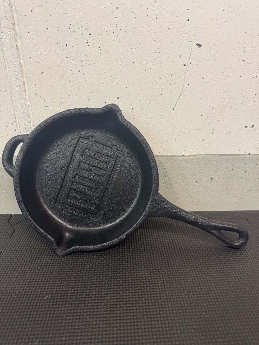 Tutte le decorazioni: PUBG PAN Merch – Usato da Zufikon venduto da Tema11 2