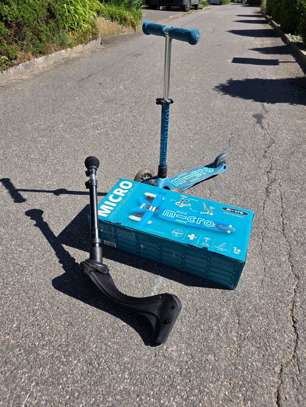 Micro Kickboard: Scooter, Kickboard Mini Micro 3 in 1 Deluxe Plus – D'occasion à Nebikon par Japostyle 2