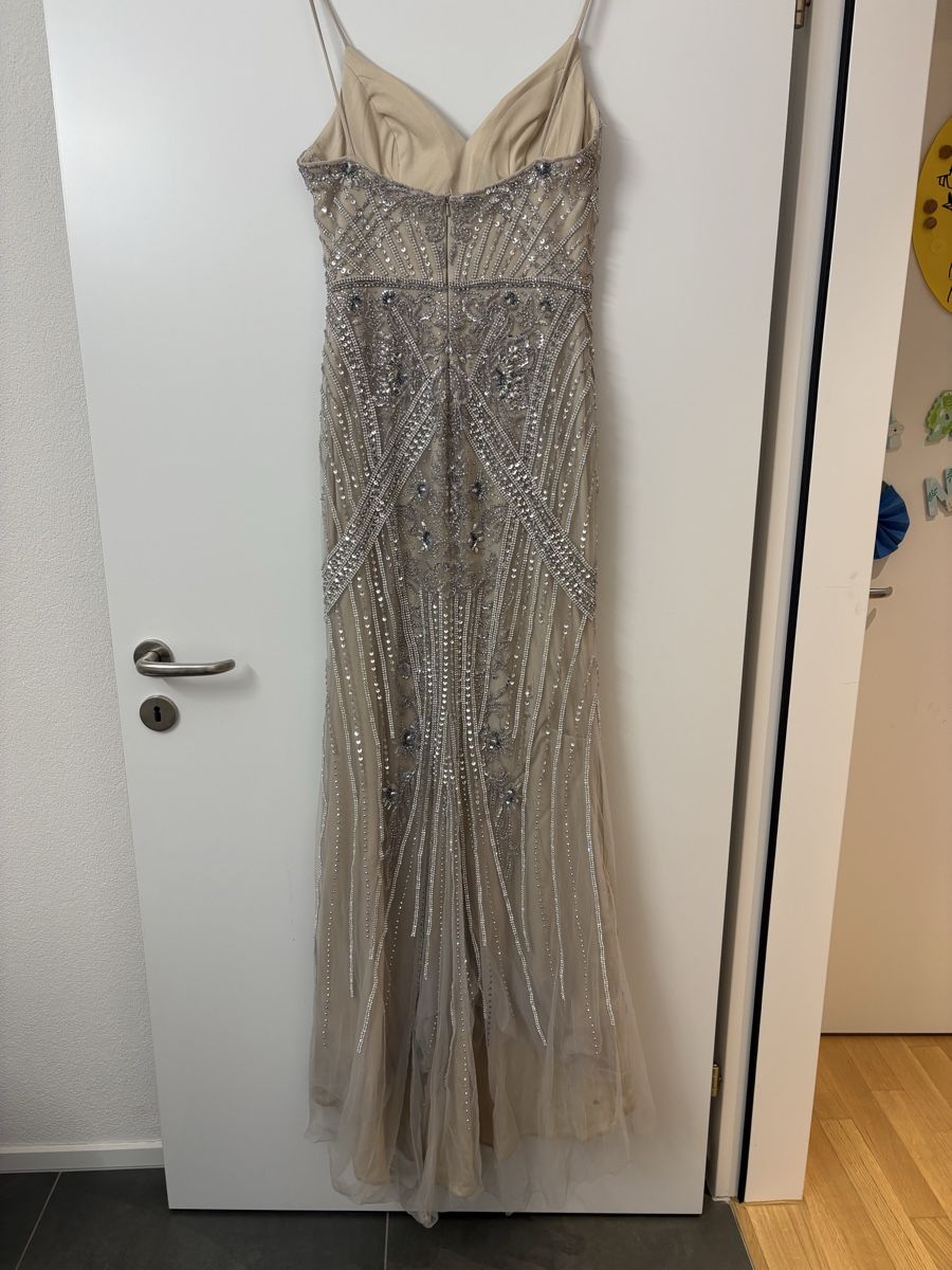 Vestiti: Jovani Abendkleid Gr 8 Perlengesteppt Silber – Nuovo (secondo la descrizione) da Luzern venduto da AVM_M 4