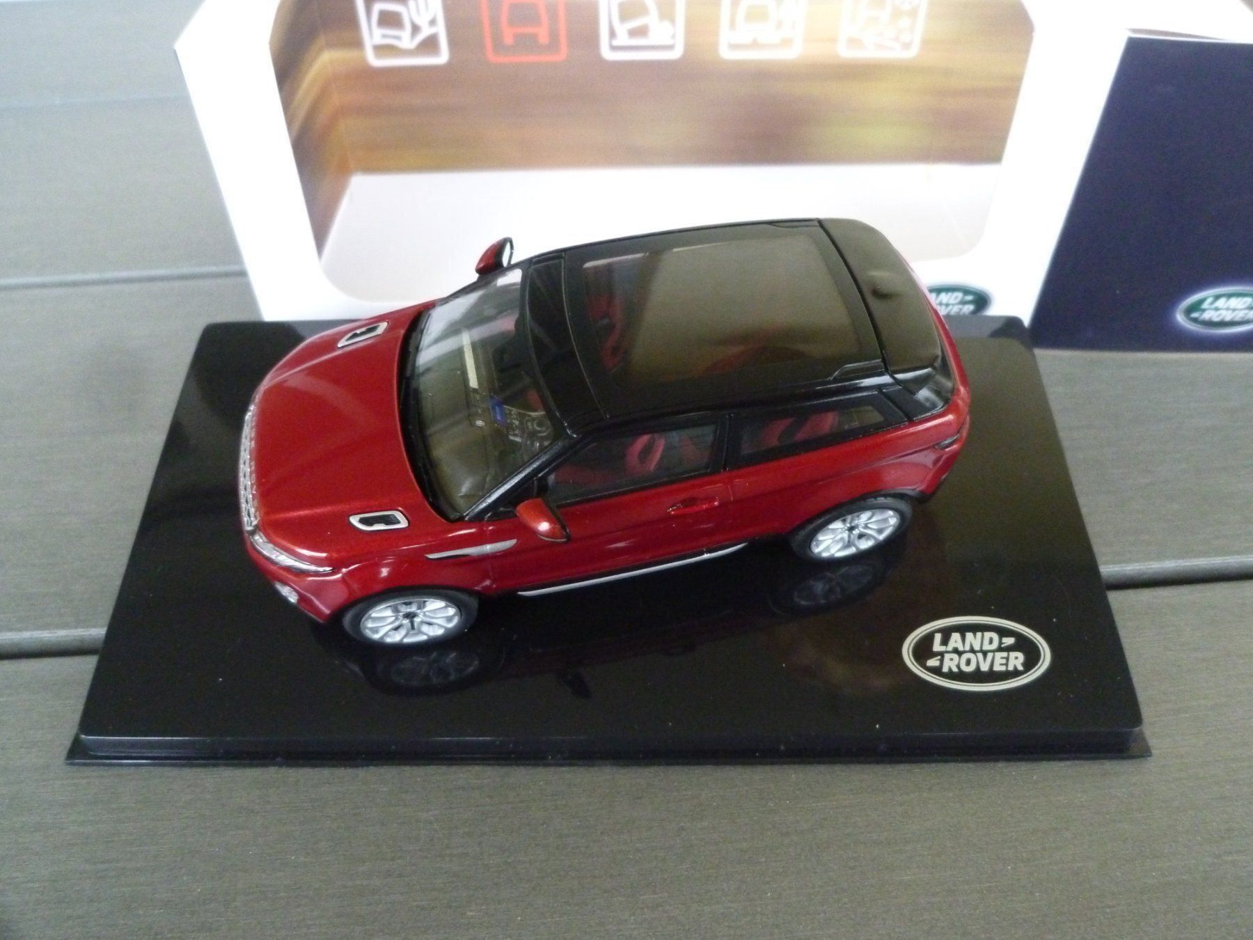 Land Rover Modellini d'auto: Range Rover Evoque – Nuovo e nell'imballaggio originale da Flawil venduto da Imperiosud 5