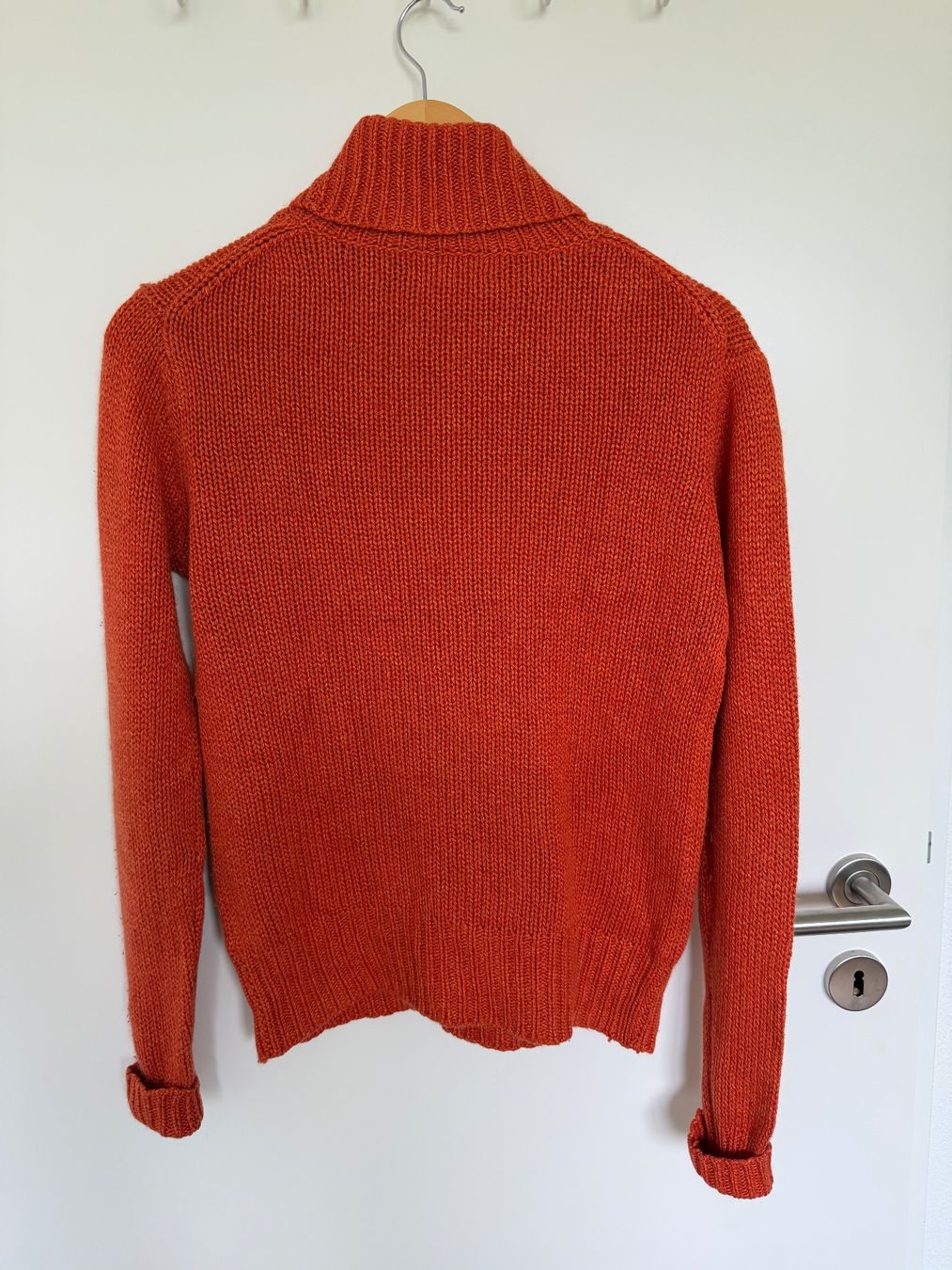 Maglioni & Felpe: Kaschmir Seiden Rollkragenpullover Lawrence Grey orange – Usato da Buchs SG venduto da VintageHomeCH 1
