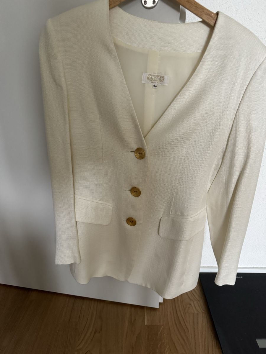 Giacche: Saint-Phil wertvoll , exklusive , wunderschöne Blazer – Nuovo (secondo la descrizione) da Zell  ZH venduto da maria0100