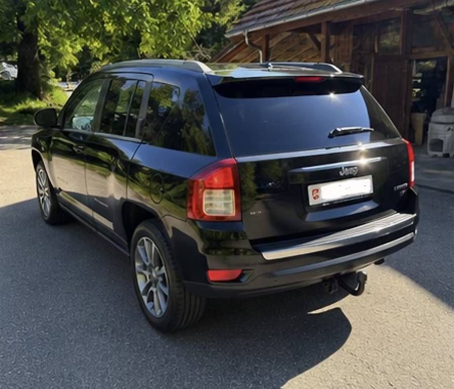 Autos: Jeep Compass 2.2 TD  – D'occasion à Kaltbach par samurai55 2
