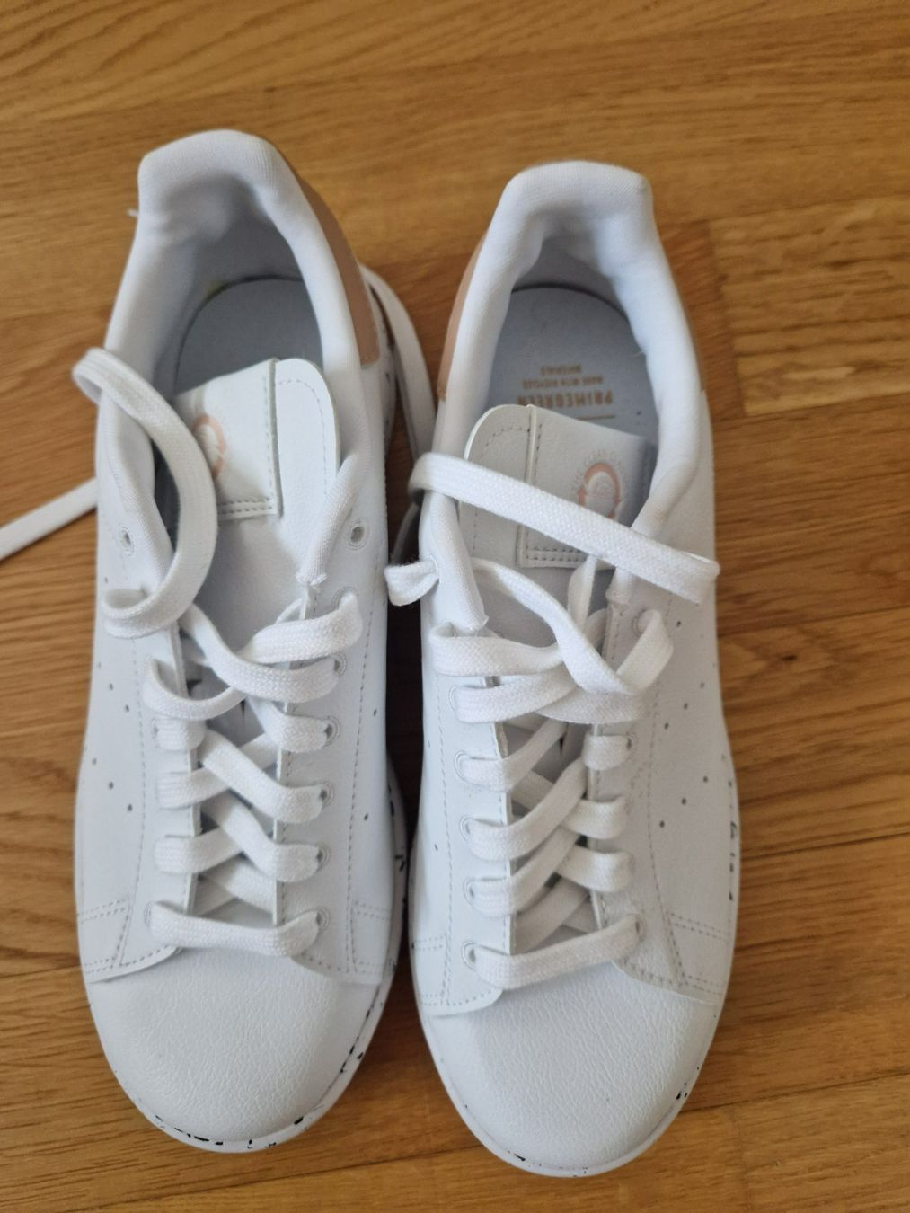 Adidas Herrenschuhe: Adidas Stan Smith weiss, neuwertig – Neu (gemäss Beschreibung) aus Schinznach Dorf von mast8919