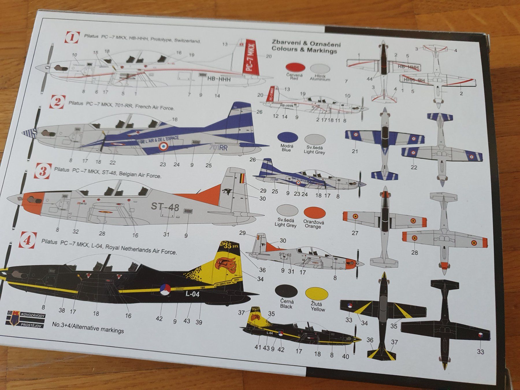 Kit di modellismo & Modellini statici: Pilatus PC-7 MKX – Nuovo e nell'imballaggio originale da Sion venduto da Raphmd 1