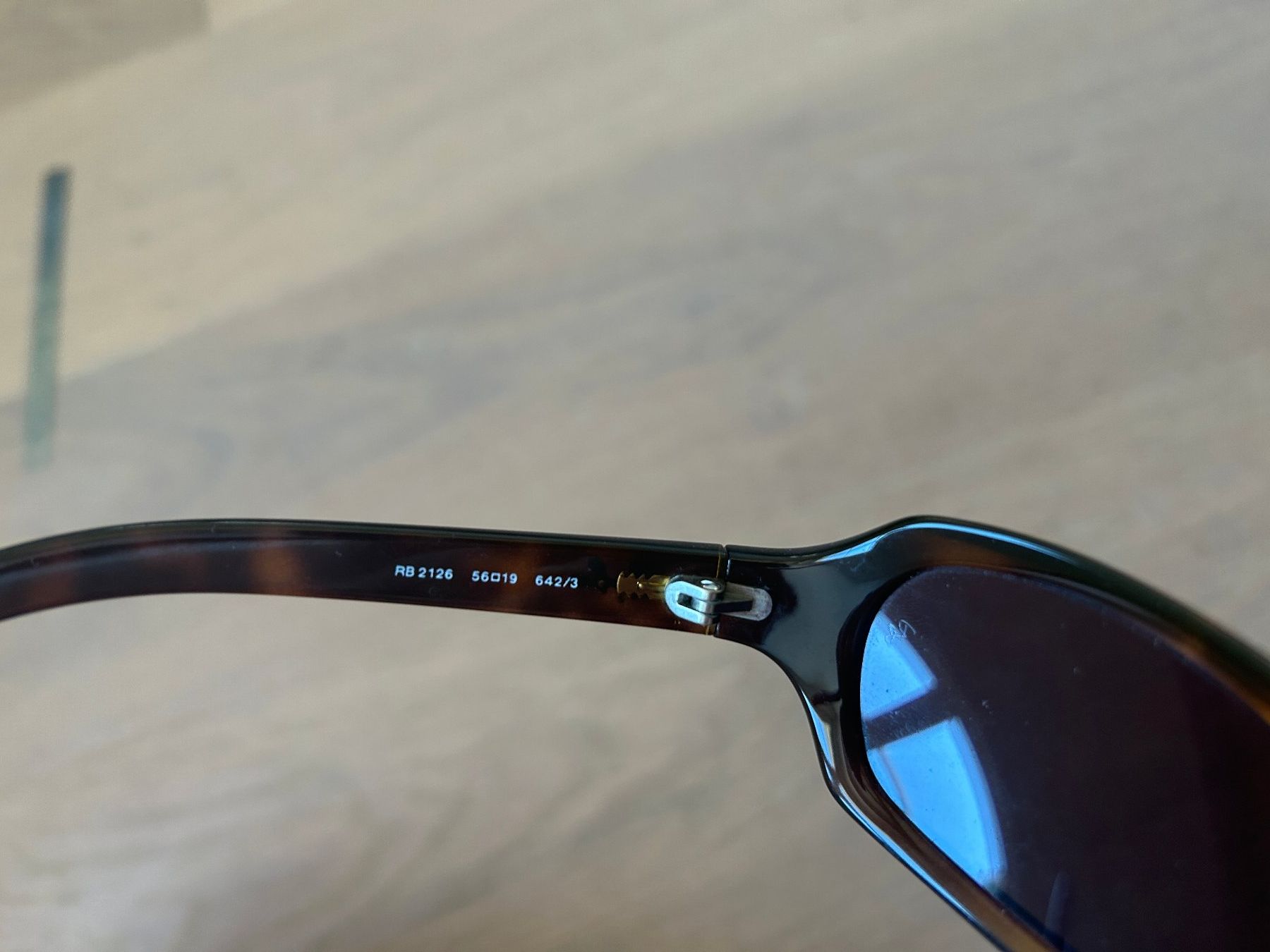 Ray-Ban Occhiali & Lenti: Ray-Ban Sonnenbrille – Usato da Zürich venduto da ins_w679 2