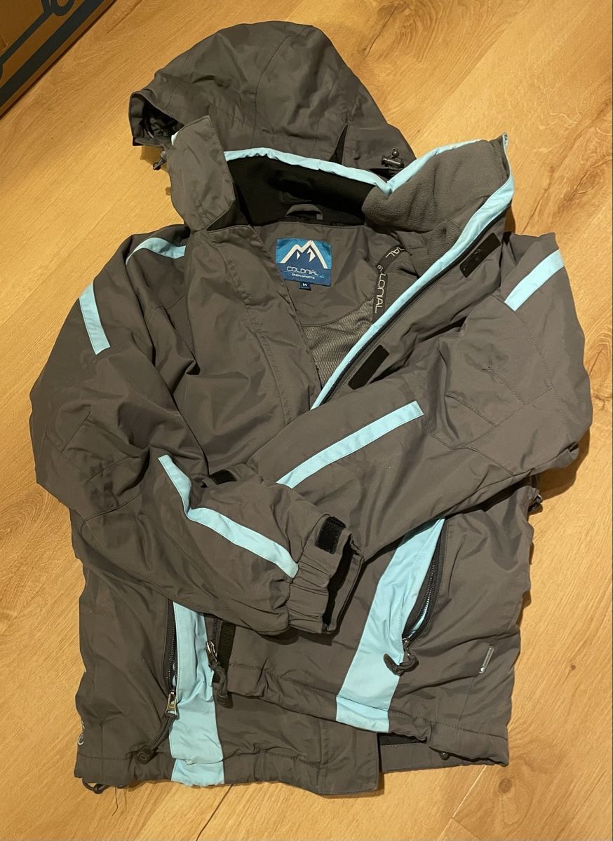 Jacken: Winterjacke / Skijacke Gr. M – Gebraucht aus Känerkinden von higiwil