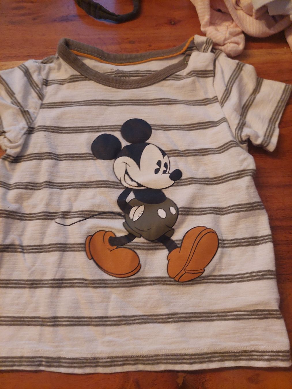 C&A Lotti & Set di vestiti: Kleiderpaket Micky Mouse Gr.68 – Usato da Sissach venduto da zwwerg 3