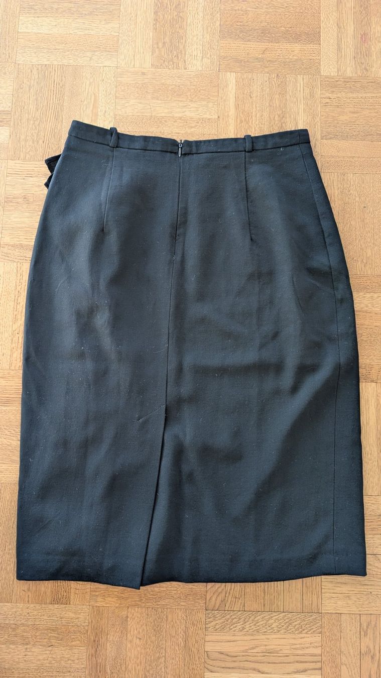 Max Mara Gonne: Max Mara Midi Skirt – Usato da Rüschlikon venduto da Isabellescho 2