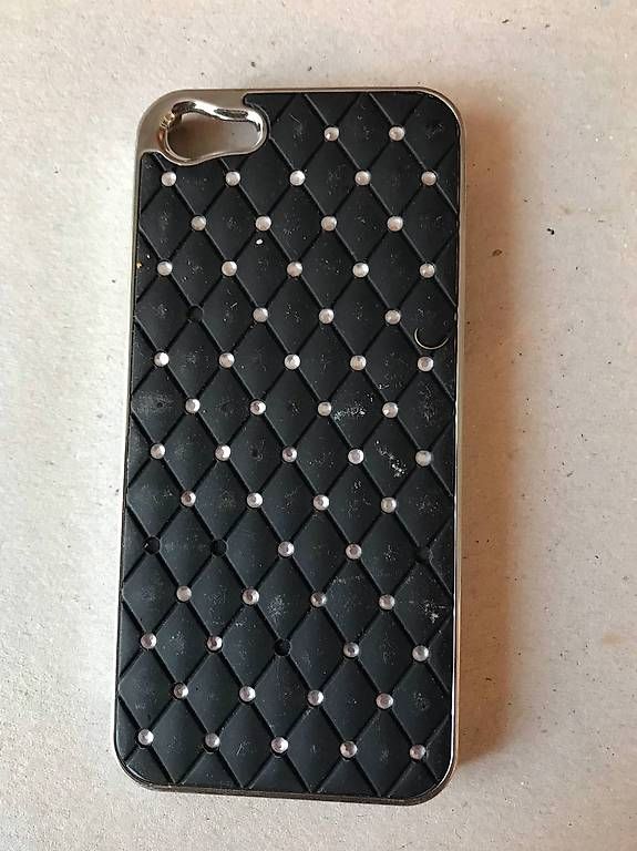 Covers & Schutzfolien: coque pour aphone – Gebraucht aus Martigny von metaflex